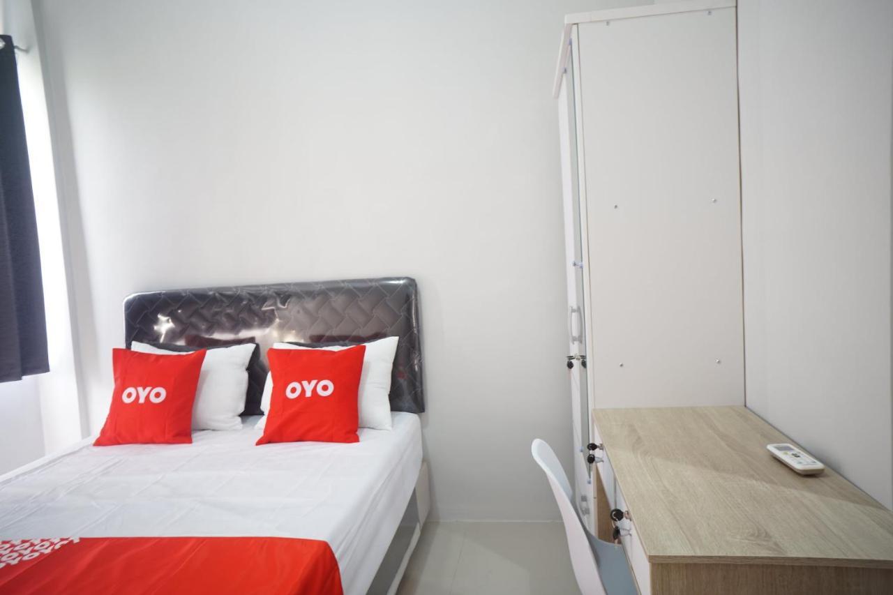 Oyo 93040 Calatheya Syariah Hotel Malang