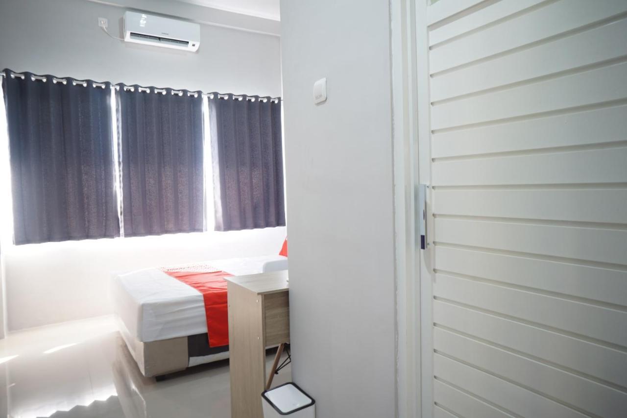 Hotel Oyo 93040 Calatheya Syariah
